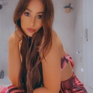 Meet your Posher, May